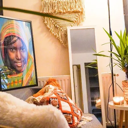 Lägenhet African Style Studio In The Heart Of The Bukarest